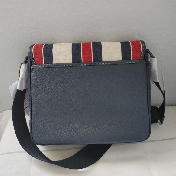 Coach Thompson Signature Small Map Bag with Stripes Midnight with Red NWT $378. - Picture 2 of 4